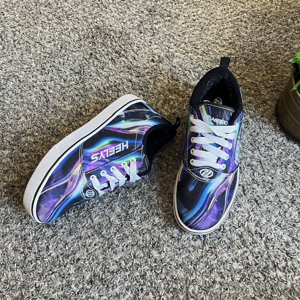 Heelys Pro 20 Prints Womens Size US 6 Purple Flames Shoes Sneakers Skating